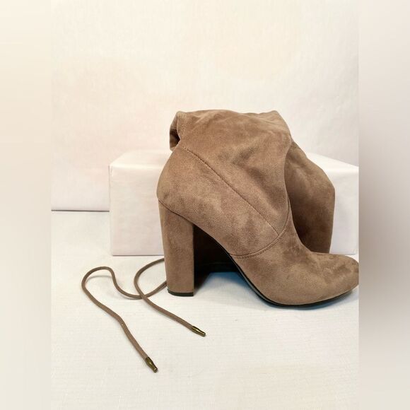 TAUPE FAUX SUEDE THIGH HIGH BOOTS SIZE 11 4” HEELS NWOT - Picture 2 of 7